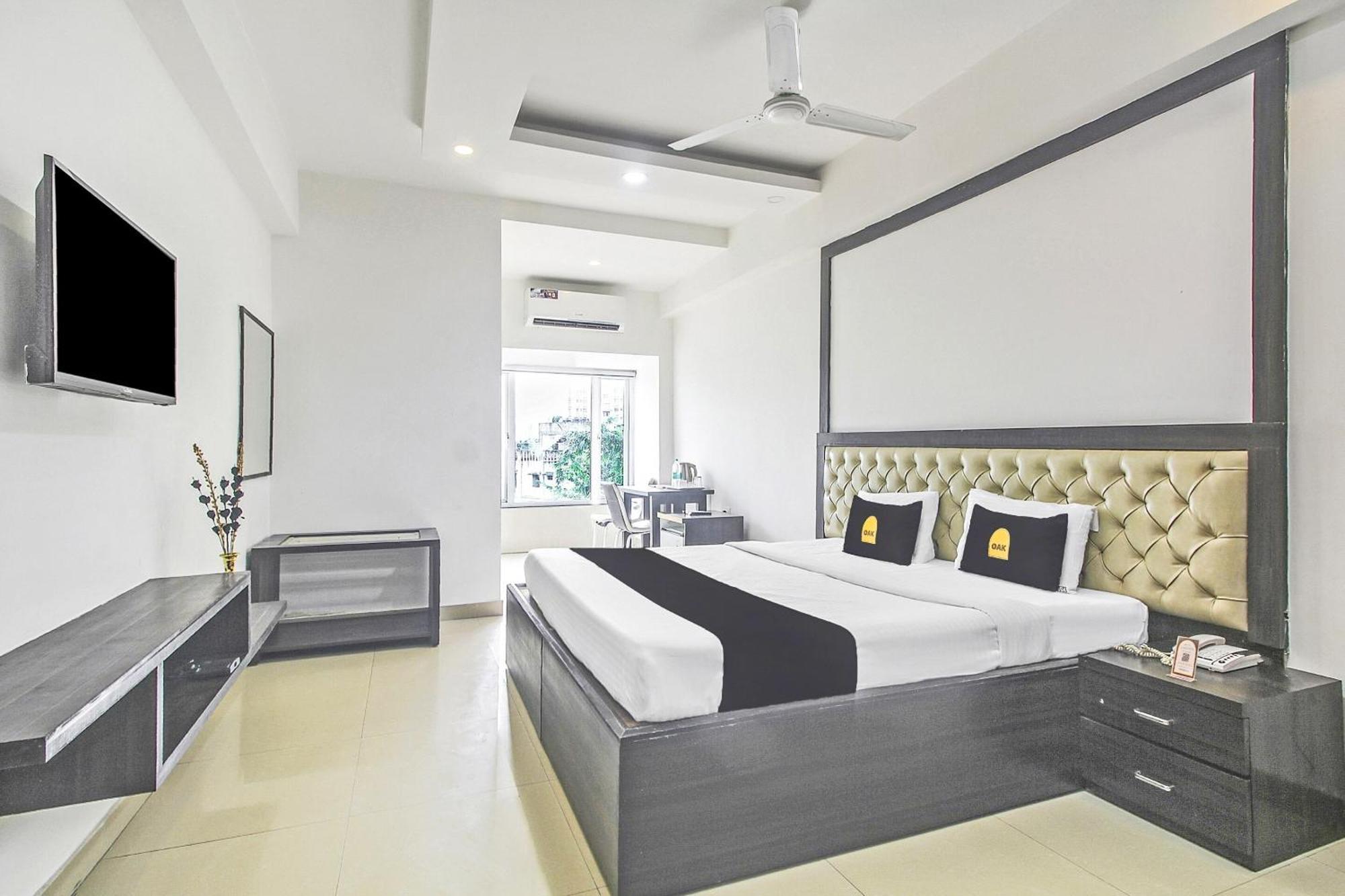 Super Townhouse Oak The Platinum Studio New Town Exterior foto